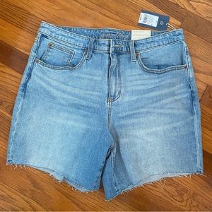 NWT Target Universal Threads High Waisted Boyfriend Jean Shorts